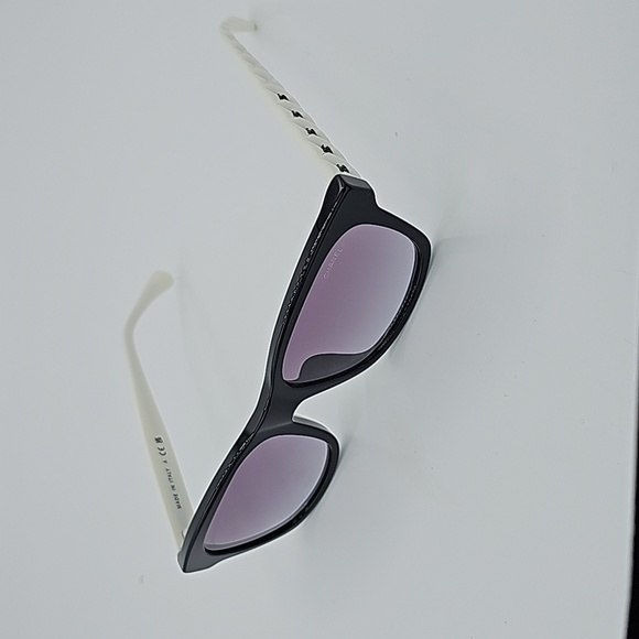 Chanel BLACK & WHITE SUNGLASSES. Lenses:Gray Ref CH5484 1656/s6 - Picture 7 of 16